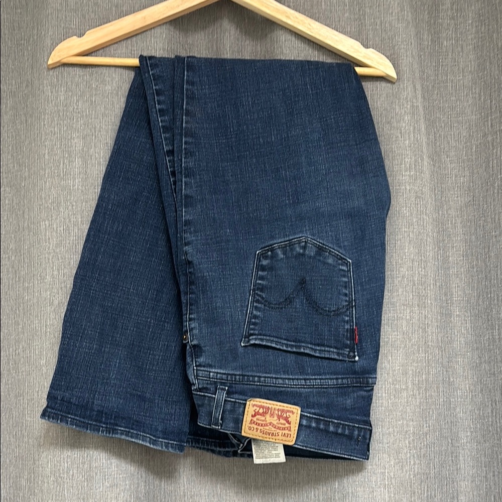 Levi's Blue Relaxed Fit Jeans with Classic Indigo